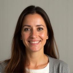 Lucía Martínez – Project Manager